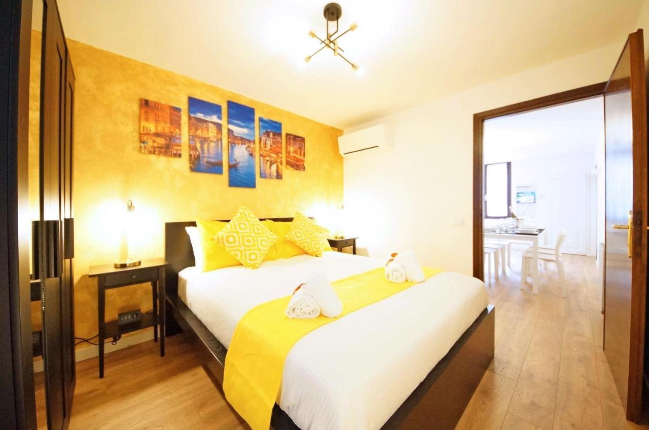 Apartament Calle Dei Fabbri Marble *
